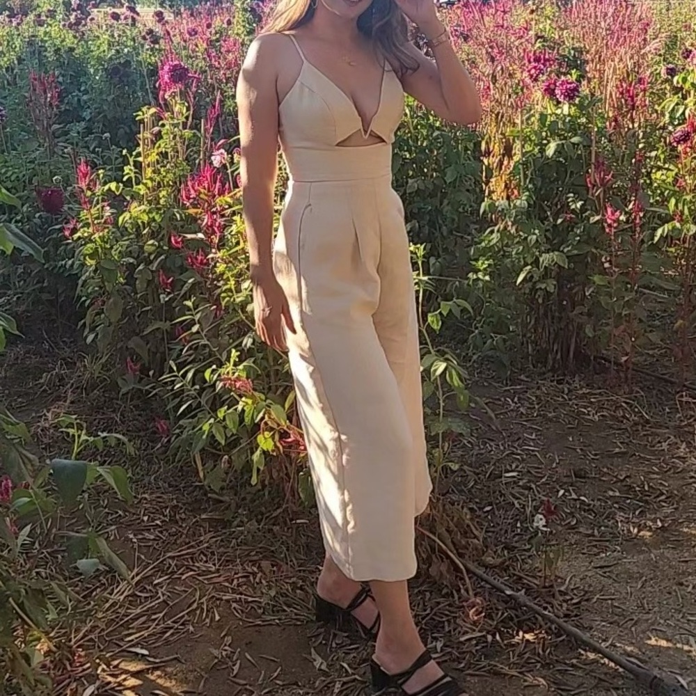 L'ATISTE Elegant Cream Jumpsuit
